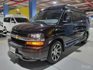 Chevrolet Express Van