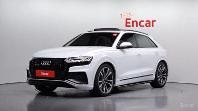 Audi SQ8