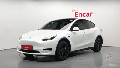 Tesla model-y