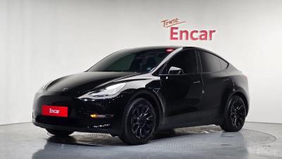 Tesla model-y