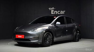 Tesla model-y