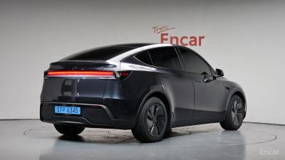 Tesla model-y