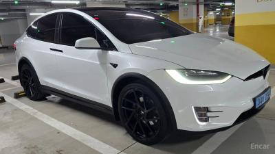 Tesla model-x