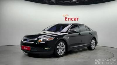 Ford Taurus