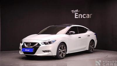 Nissan Maxima