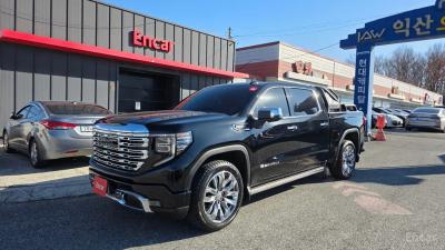 GMC Sierra