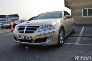 Hyundai Equus