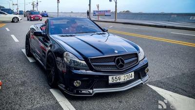 Mercedes-Benz SL-Class