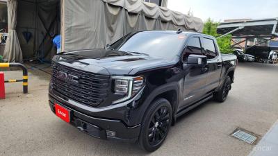 GMC Sierra