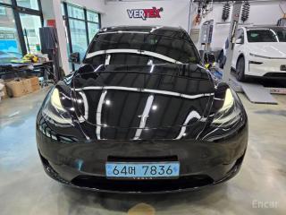 Tesla model-y