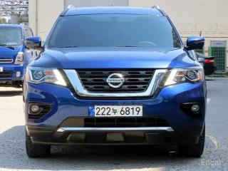 Nissan pathfinder