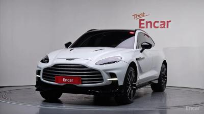Astonmartin DBX