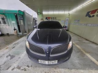 Lincoln MKS