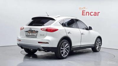 Infiniti QX50