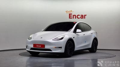 Tesla model-y