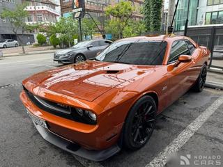 Dodge challenger