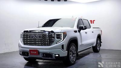 GMC Sierra
