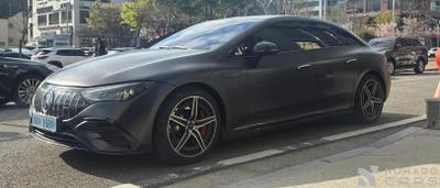 Mercedes-Benz EQE