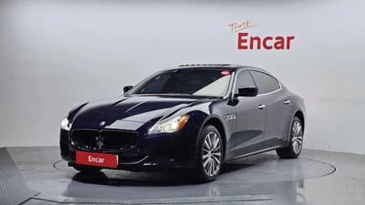 Maserati Quattroporte