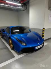 Ferrari 488