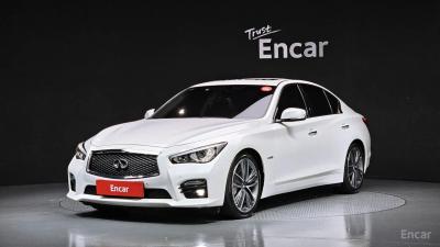 Infiniti Q50