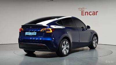 Tesla model-y