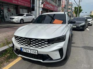 Renault-KoreaSamsung Grand Koleos