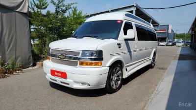 Chevrolet Express Van