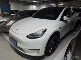 Tesla model-y
