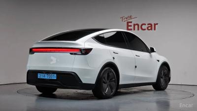 Tesla model-y