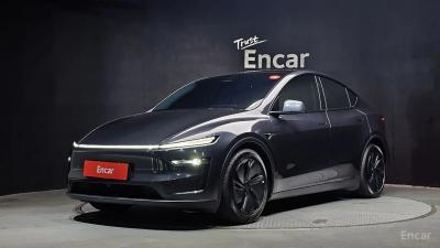 Tesla model-y