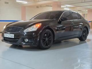 Infiniti G