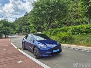 Tesla model-y
