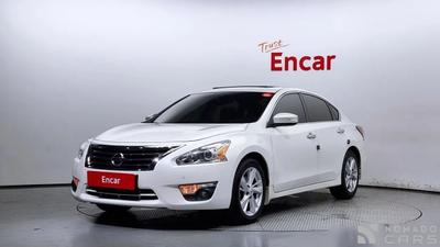Nissan altima