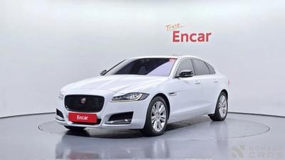Jaguar xf