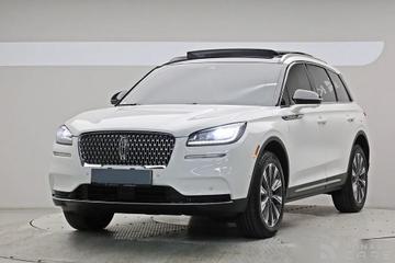 Lincoln Corsair