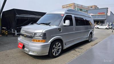 Chevrolet Express Van