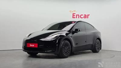Tesla model-y
