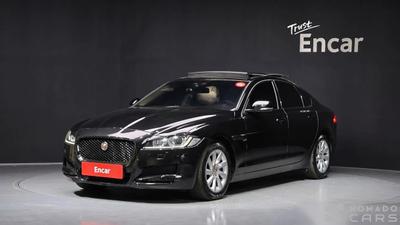 Jaguar xf
