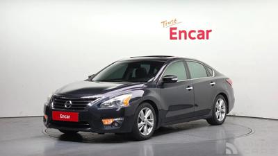 Nissan altima