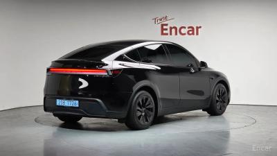 Tesla model-y