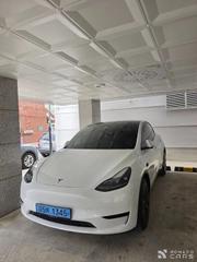 Tesla model-y