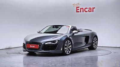 Audi R8