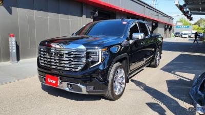 GMC Sierra
