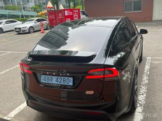 Tesla model-x