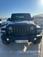 Jeep gladiator