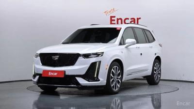 Cadillac XT6