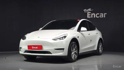 Tesla model-y