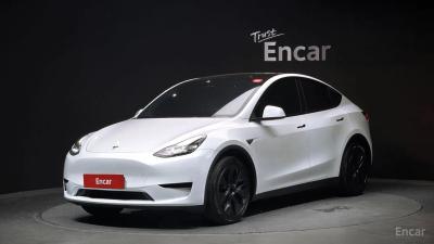 Tesla model-y