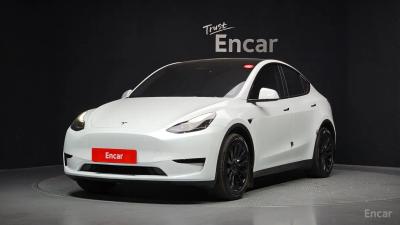 Tesla model-y